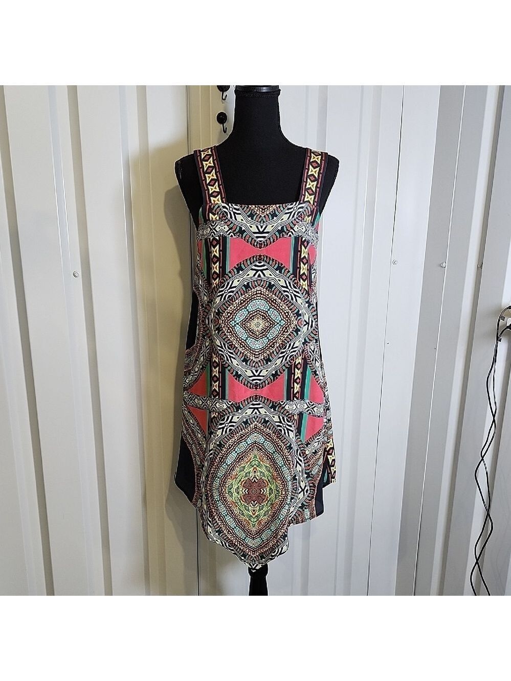 Alexis Multicolor Handkerchief Hem Geometric Print Silk Dress Size Medium